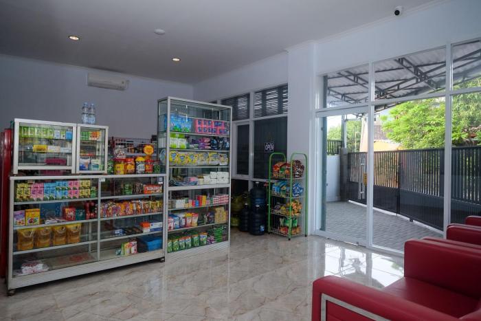 reddoorz syariah near transmart pabelan solo