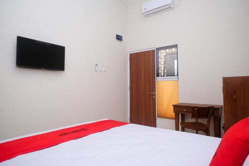 reddoorz syariah near transmart pabelan solo