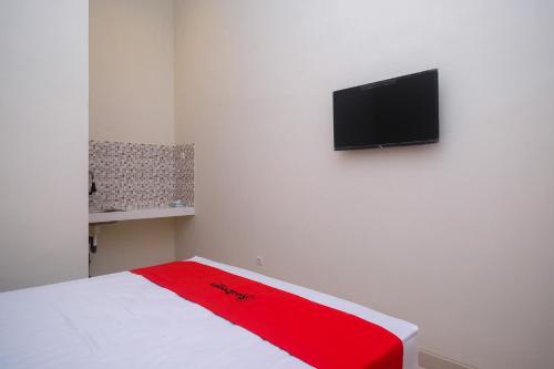 reddoorz syariah near transmart pabelan solo