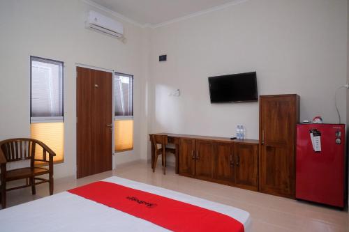 reddoorz syariah near transmart pabelan solo