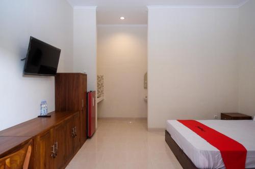 reddoorz syariah near transmart pabelan solo