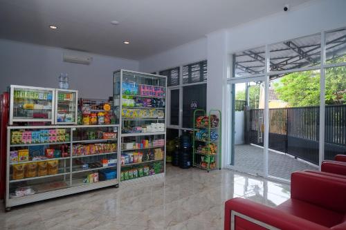 reddoorz syariah near transmart pabelan solo