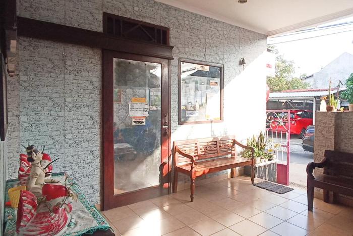 trihakso guest house near kaliurang redpartner