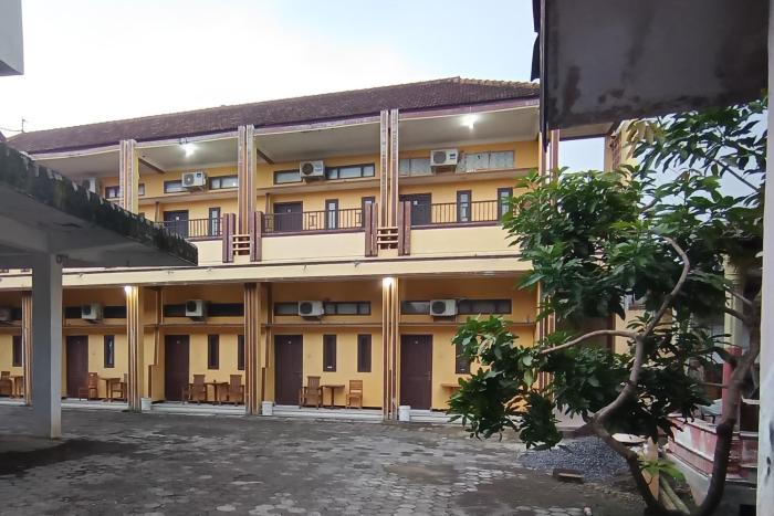 reddoorz ratu homestay syariah near lippo mall banyuwangi