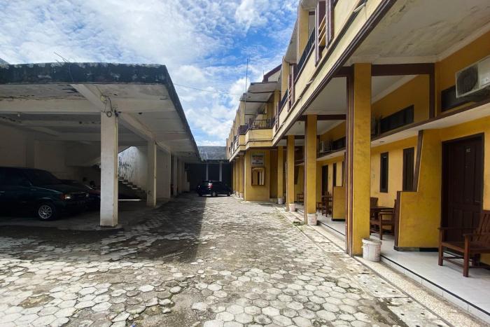 reddoorz ratu homestay syariah near lippo mall banyuwangi