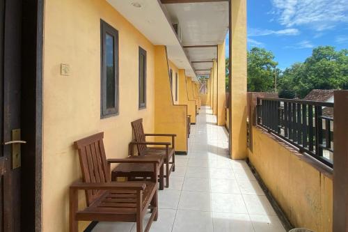 reddoorz ratu homestay syariah near lippo mall banyuwangi