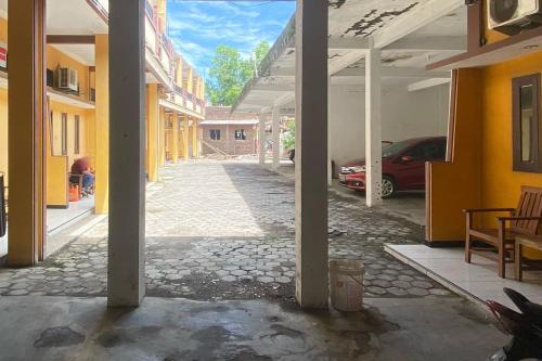reddoorz ratu homestay syariah near lippo mall banyuwangi