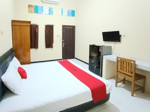reddoorz ratu homestay syariah near lippo mall banyuwangi