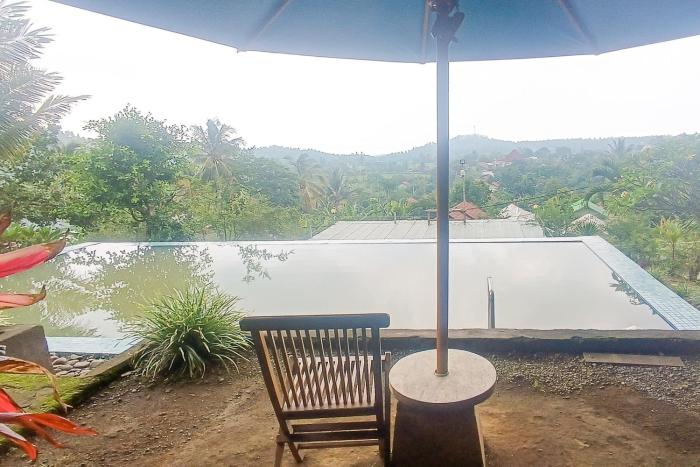 rejeng bungalow near gangga waterfall lombok