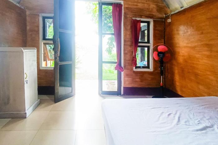 rejeng bungalow near gangga waterfall lombok