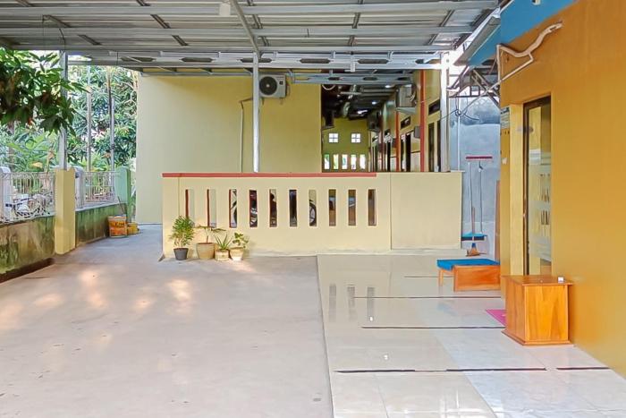 ayna syariah mitra reddoorz indramayu