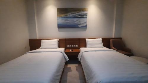 Gemma Hotel Balige,,3 star