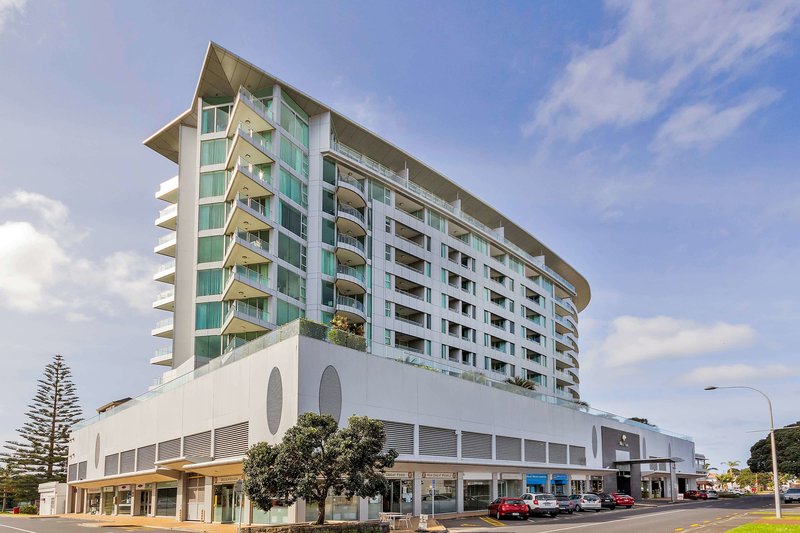 ramada suites nautilus orewa