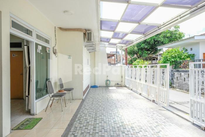 oma uti syariah mitra reddoorz near stasiun lempuyangan