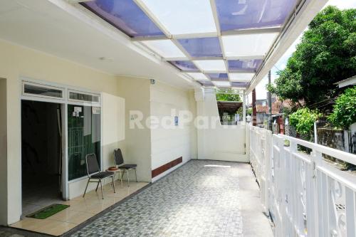 oma uti syariah mitra reddoorz near stasiun lempuyangan