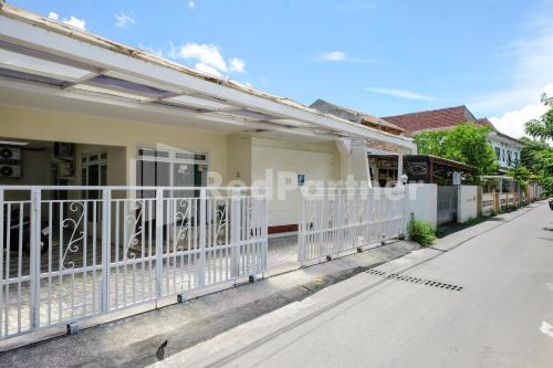 oma uti syariah mitra reddoorz near stasiun lempuyangan