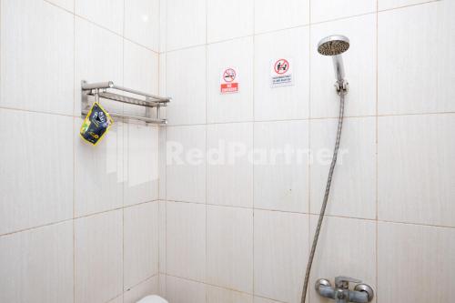 oma uti syariah mitra reddoorz near stasiun lempuyangan
