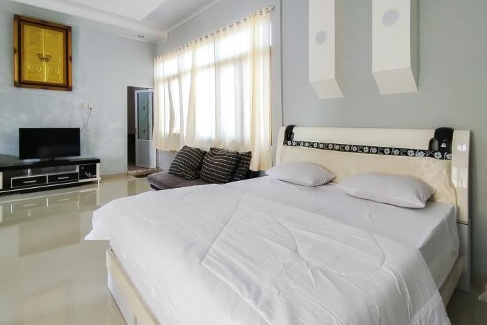 reddoorz jalan ujung aji berastagi