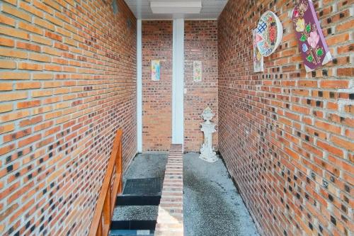 reddoorz jalan ujung aji berastagi