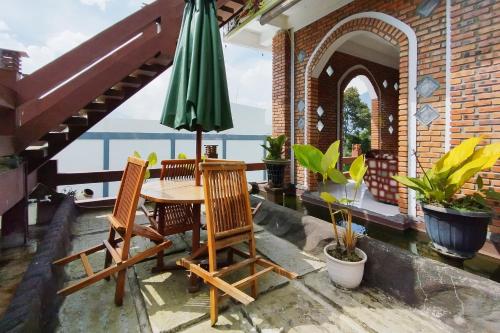 reddoorz jalan ujung aji berastagi