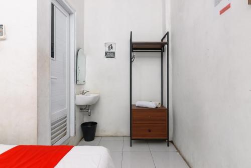 reddoorz near fkip untirta serang