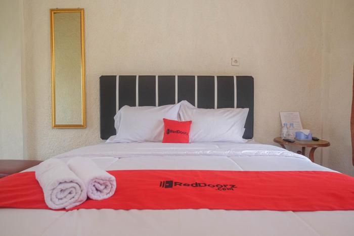 reddoorz syariah jalan dieng wonosobo 2