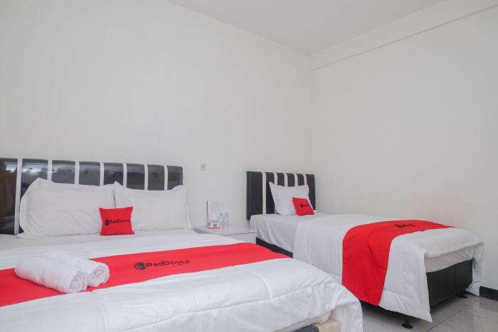 reddoorz syariah jalan dieng wonosobo 2