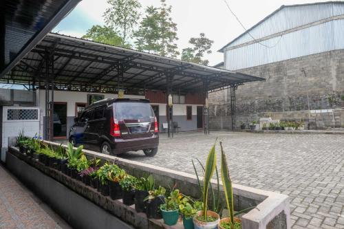 reddoorz syariah jalan dieng wonosobo 2