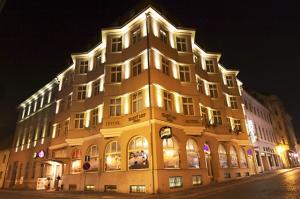 hotel zlaty lev zatec