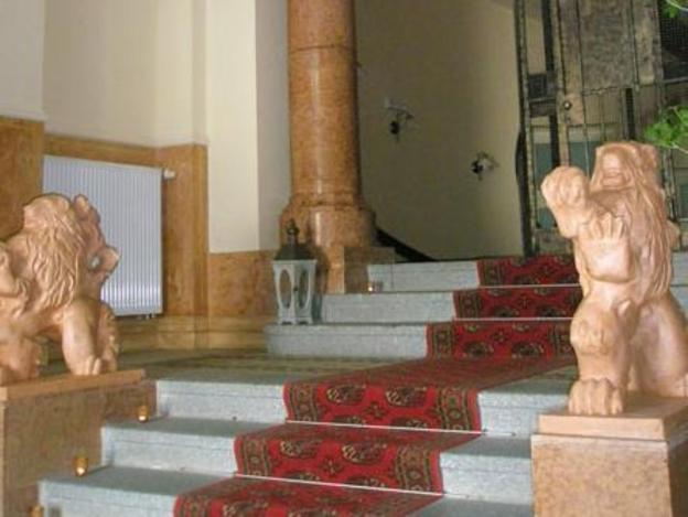 hotel zlaty lev zatec