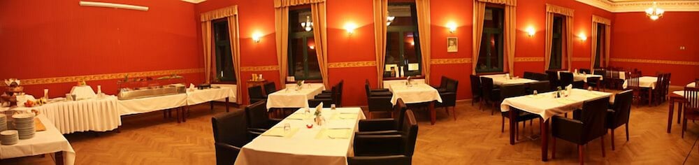 hotel zlaty lev zatec