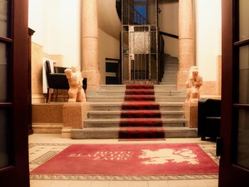 hotel zlaty lev zatec