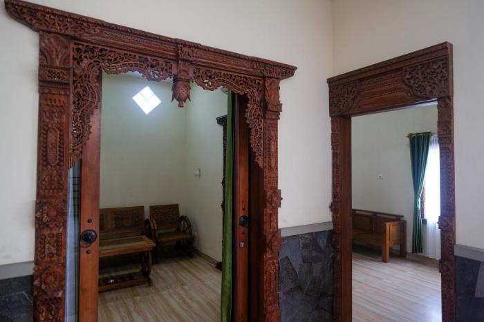reddoorz syariah klodran solo