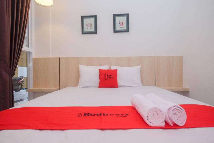 reddoorz syariah tlogosari semarang