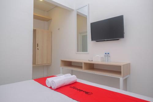 reddoorz syariah tlogosari semarang
