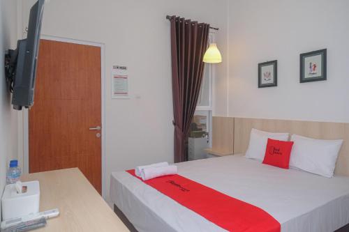 reddoorz syariah tlogosari semarang