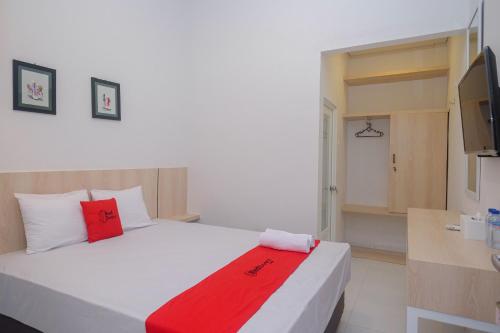 reddoorz syariah tlogosari semarang