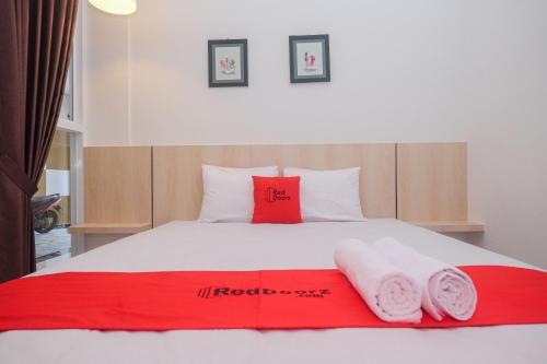 reddoorz syariah tlogosari semarang