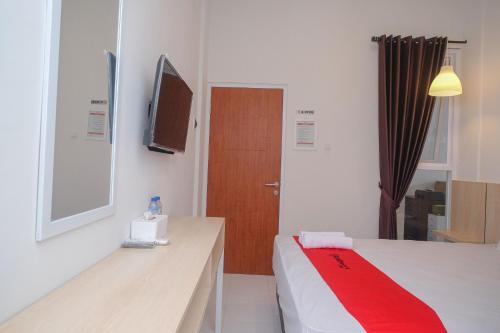 reddoorz syariah tlogosari semarang