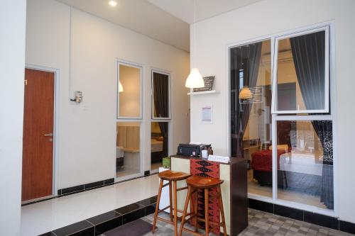 reddoorz syariah tlogosari semarang