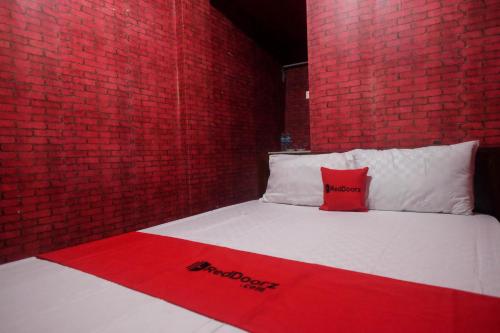 reddoorz syariah near gerbang dieng 2