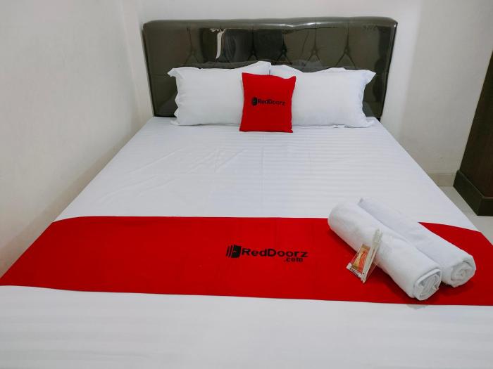 reddoorz syariah near jogja expo center