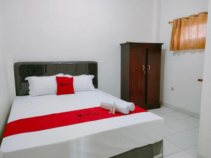 reddoorz syariah near jogja expo center