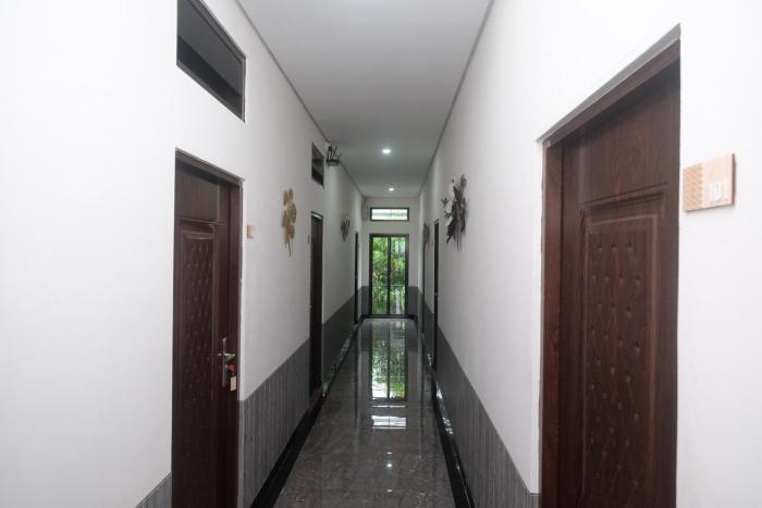 urbanview grand lotus hotel by reddoorz