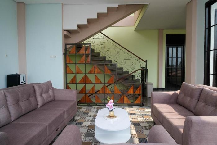 urbanview grand lotus hotel by reddoorz