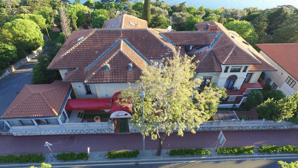 hotel ruza