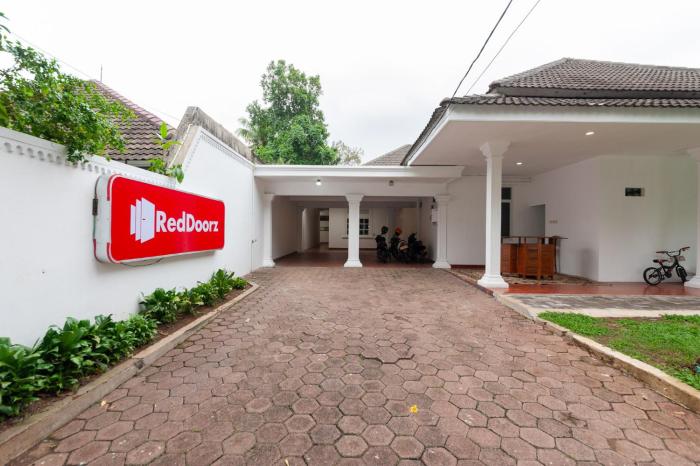 reddoorz kemang dalam
