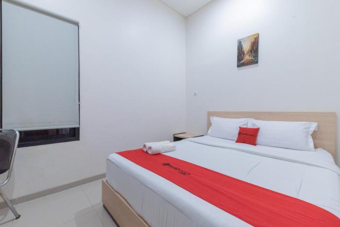 reddoorz near csb mall cirebon