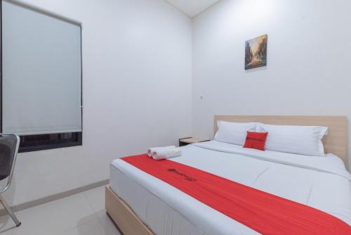reddoorz near csb mall cirebon