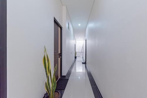 reddoorz near csb mall cirebon